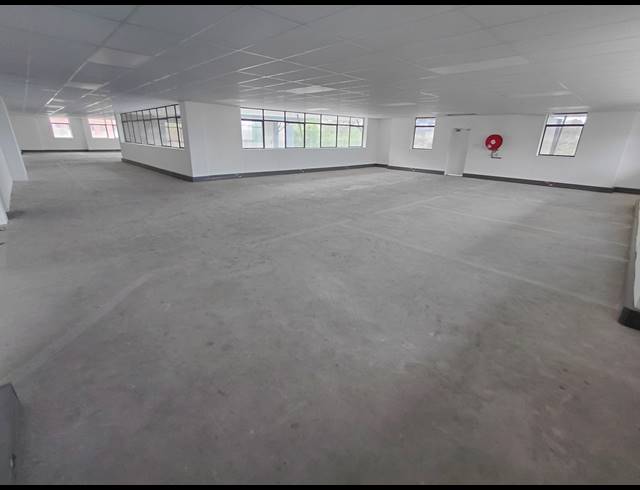 1,765M² OFFICE TO LET IN RANDJESPARK